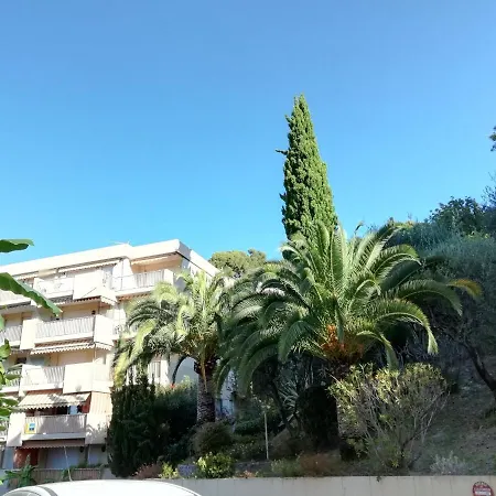 F1 Avec Garage Menton